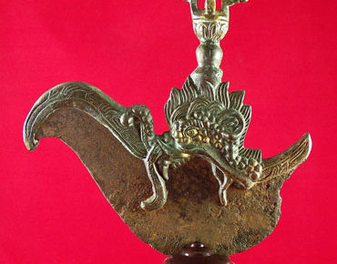 couteau rituel tibétain kartika en bronze et fer