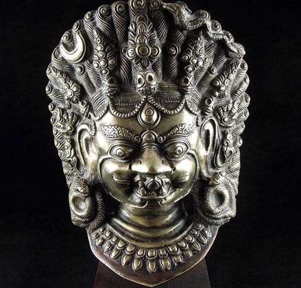 masque de mahakala protecteur du dharma