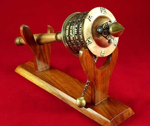 moulin à prière tibétain mani korlo avec socle bois
