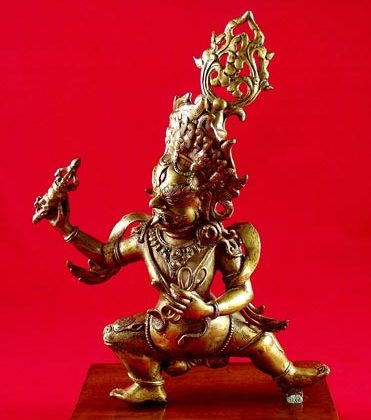 statuette de vajrapani courroucé tibet