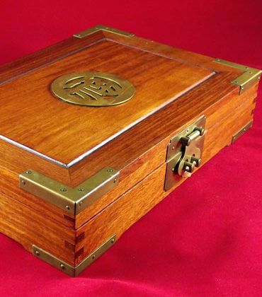 boite à bijoux chinoise plate avec idéogramme