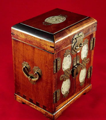 cabinet chinois à bijoux