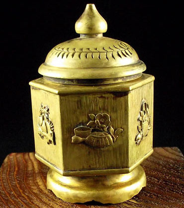 petit pot à opium ancien