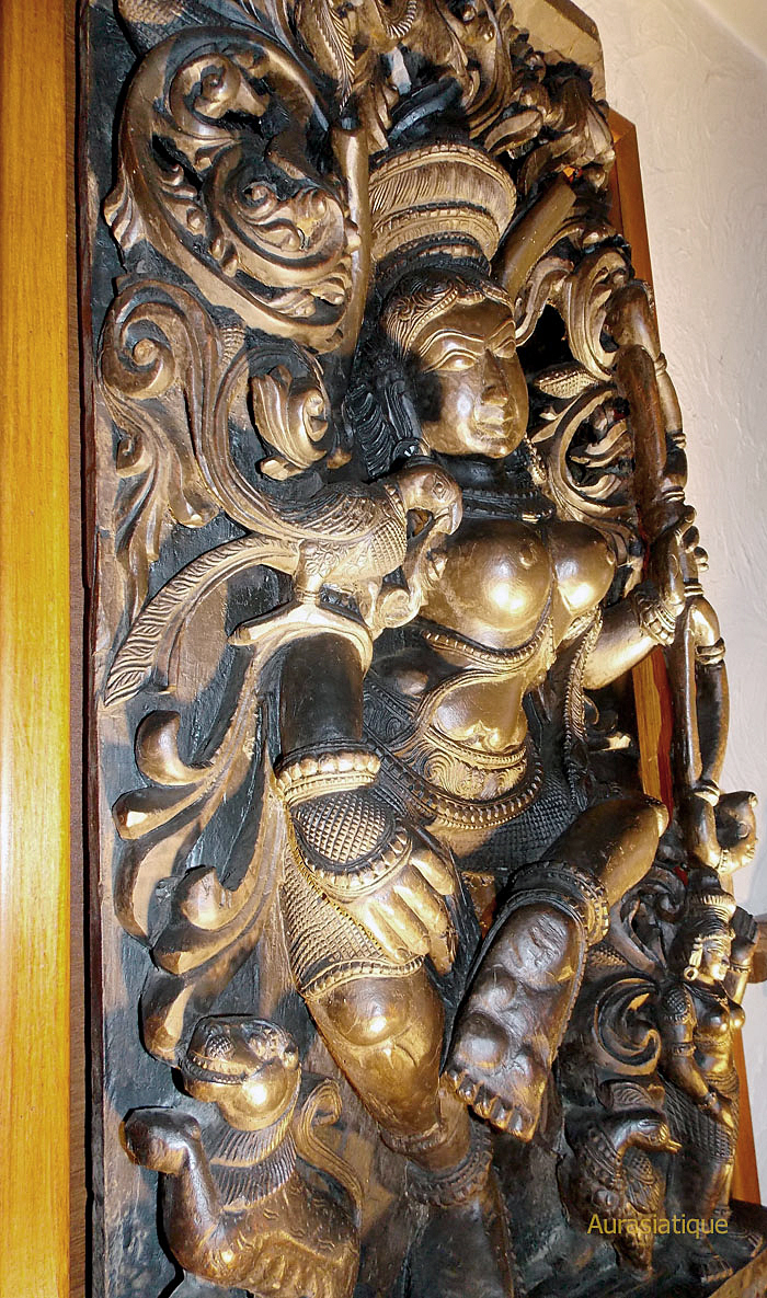 haut relief indien en bois de rati
