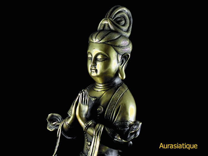 Statue chinoise de guanyin en bronze
