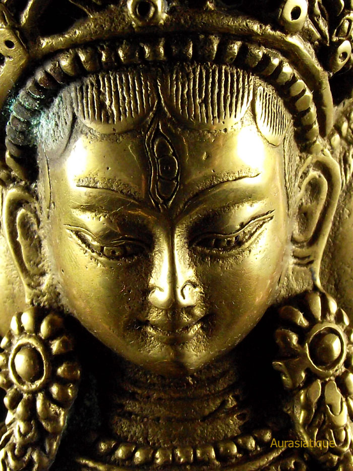 statue en bronze de namgyalma