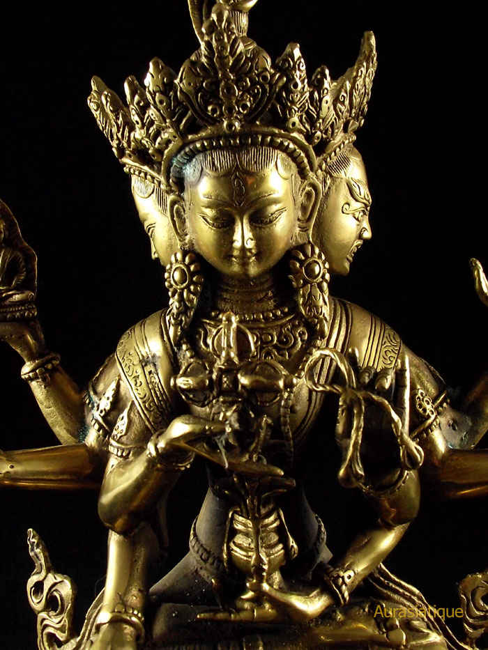 statue en bronze de namgyalma