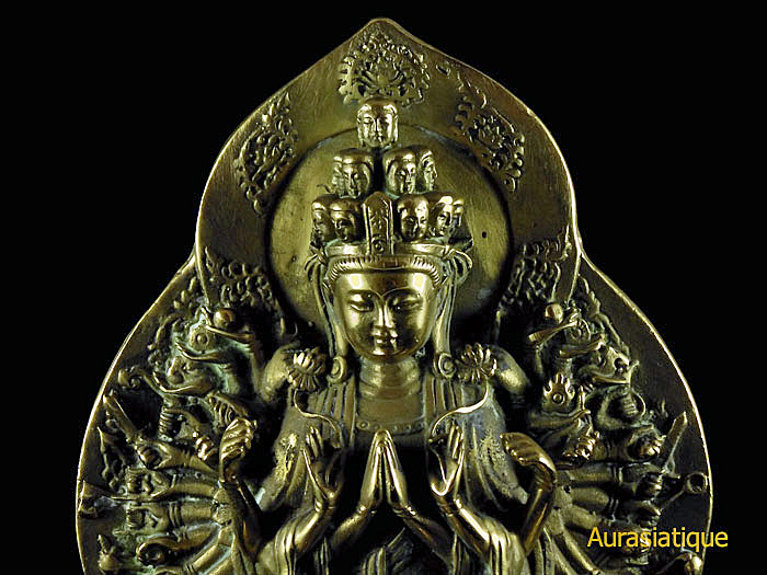 statuette chinoise d'avalokiteshvara en bronze