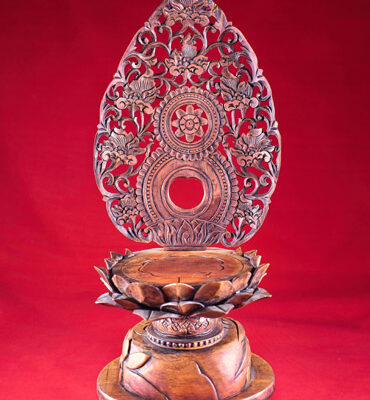 socle japonais pour statue bouddhiste mandorle