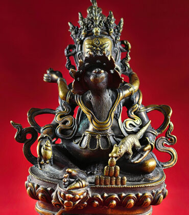 statue tibétaine de jambhala avec sa parèdre vasudhara