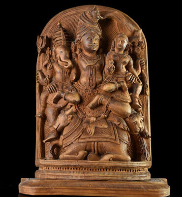 haut relief de lord shiva parivaar