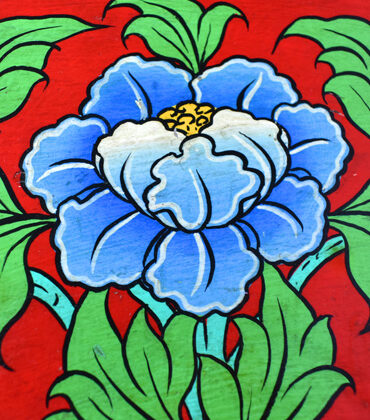 coffre népalais peint fleurs utpala