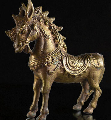 statuette cheval lungta